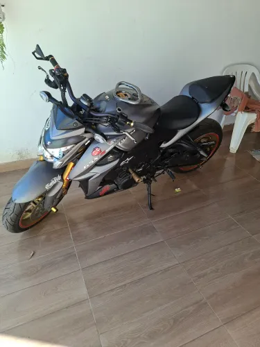 GSX-S 1000 CINZA FOSCA