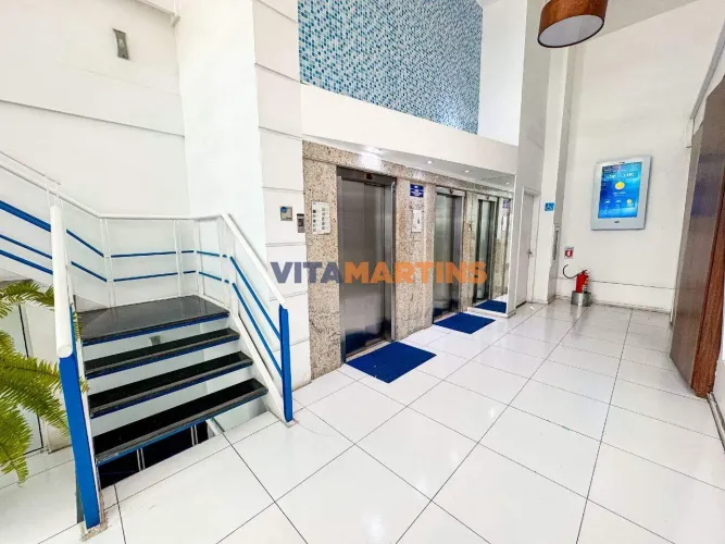 Sala de 33m² para locação por R$2.000,00 + taxas, Centro, Cabo Frio, RJ