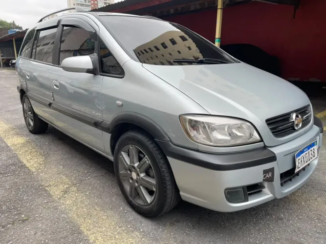 Chevrolet Zafira Comfort 2.0 MPFI Flexpower 8V 5P 2012