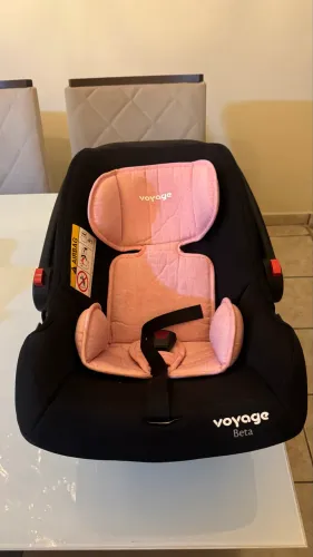 Bebê conforto Voyage Beta Novo