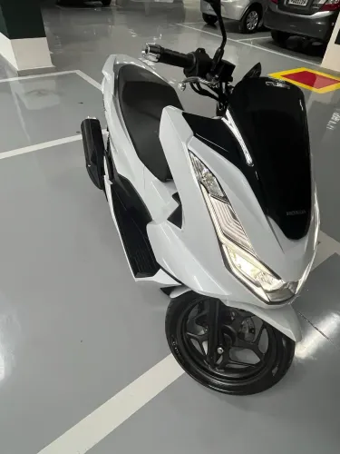 Honda PCX 160 CBS 2025