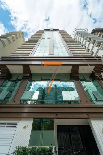 Apartamento com 4 dormitórios à venda, 182 m² por R$ 4.298.000 - Meia Praia - Itapema/SC