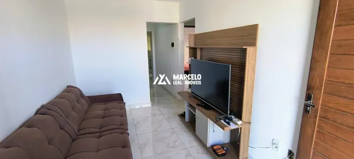 Casa 2 quartos sendo 1 suíte, toda no porcelanato, em condomínio Fechado com la