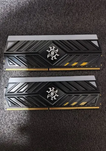 Memória RAM XPG Spectrix D41 TUF Gaming RGB DDR4 16GB (2x8GB) 3000MHz