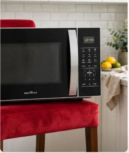 Microondas Britânia 18L