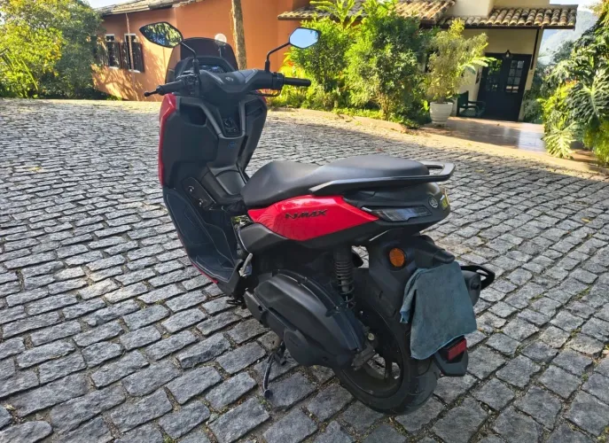 Yamaha NMax 2025