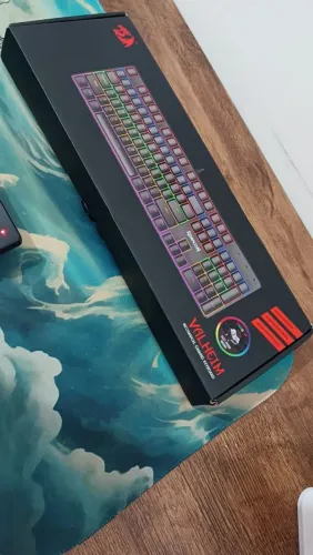 Teclado Mecânico Redragon Valheim K608 (Completo na Caixa)