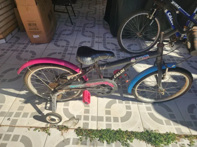 Bicicleta menina