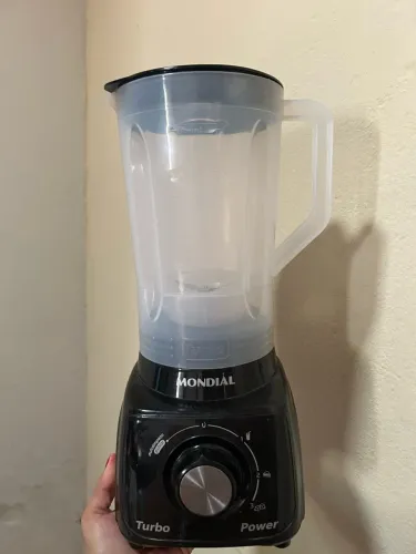 Liquidificador mondial