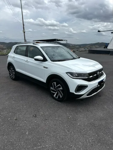 Volkswagen T-Cross Highline 1.4 TSI Flex 16V 5P AUT 2025