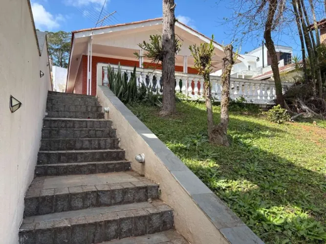 Casa em Condomínio para Locação em Arujá, Arujázinho IV, 3 dormitórios, 1 suíte, 2 banheir