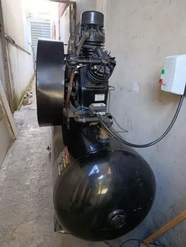Compressor de ar schulz 40 pes 425L