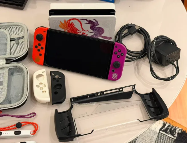 Nintendo Switch oled edição limitada Pokemon Scalert & violet
