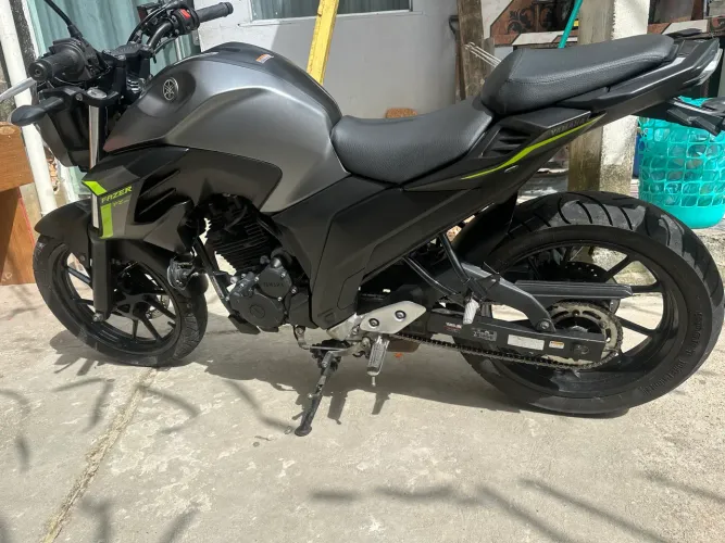 Fazer 250