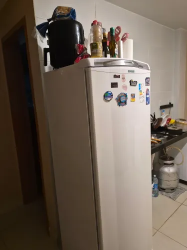 Vende-se geladeira consul