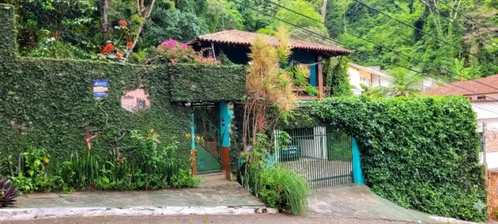 Casa à venda em Fradinhos, Vitória/ES - muito verde e tranquilidade
