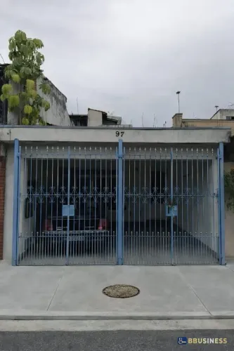 Casa à venda, Mauá,100m²,3 dormitórios, sala, cozinha, 1 banheiro , 2 vagas ,lavanderia , 
