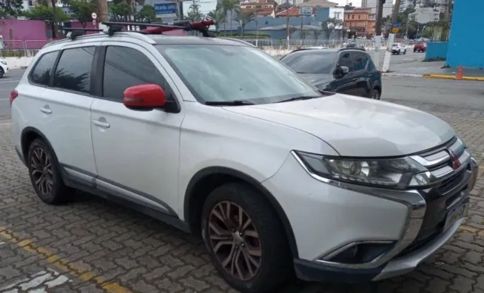 Mitsubishi Outlander Comfort 2.0 16V Aut. 2018