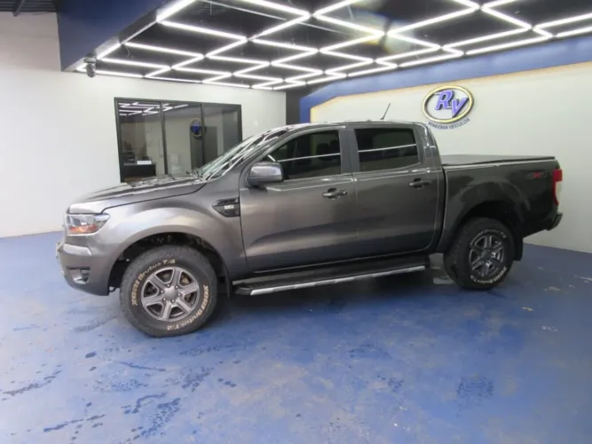 Ford Ranger XLS 2.2 4X4 CD Diesel Aut. 2021