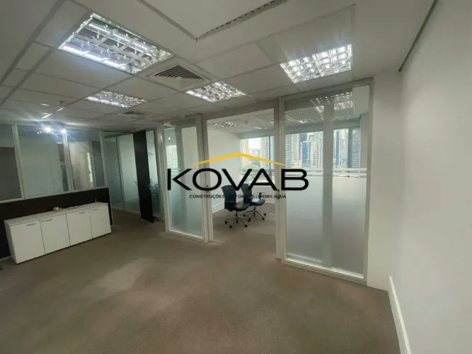 Conjunto comercial Semi mobiliado de 80,69 m² para aluguel na Chacara Santo Antônio