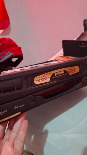 Vídeo cassete Philips(retiradas de peças)