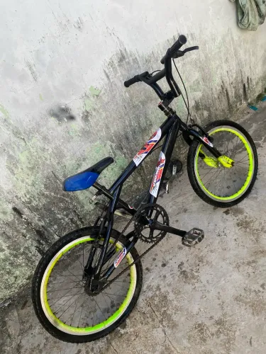 Bike aro 20 homem aranha