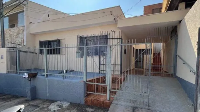 Casa para VENDA, localizado no bairro VILA HORTOLÂNDIA, em Jundiaí/SP.