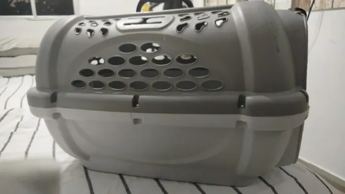 Caixa de Transporte para Cachorro e Gato Plast Pet Panther Air