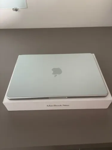 MacBook Neo 