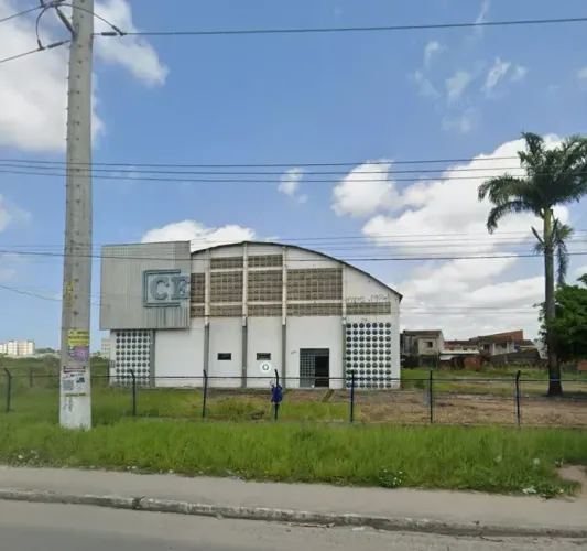 Alugo galpão comercial em frente ao shopping pátio