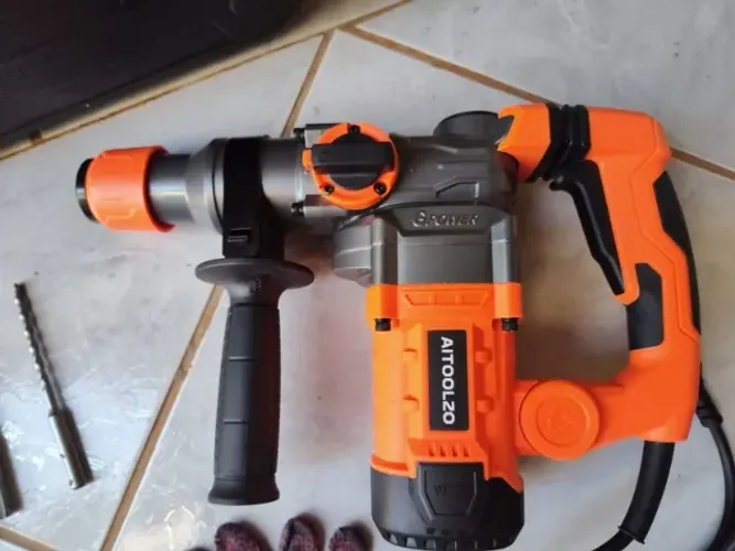 Kit Martelete Rompedor Perfurador De Concreto 2200w Laranja 220v