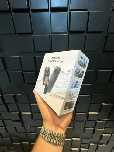 Câmera de Ação Insta 360 x5