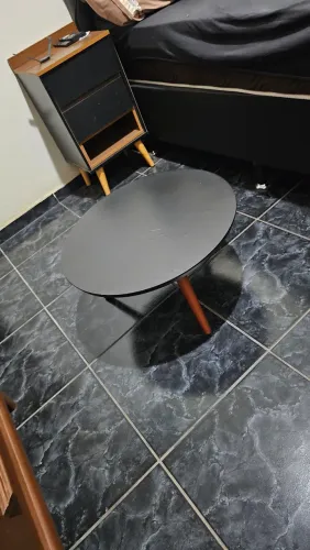 Mesa  centro de sala preta