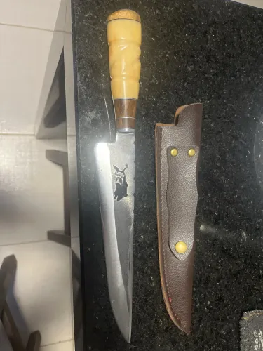 Faca Artesanal para Churrasco 20cm" - Cabo em Chifre/Osso (Com Bainha)