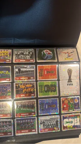 TODAS AS FIGURINHAS - COMPLETE O ÁLBUM DA COPA
