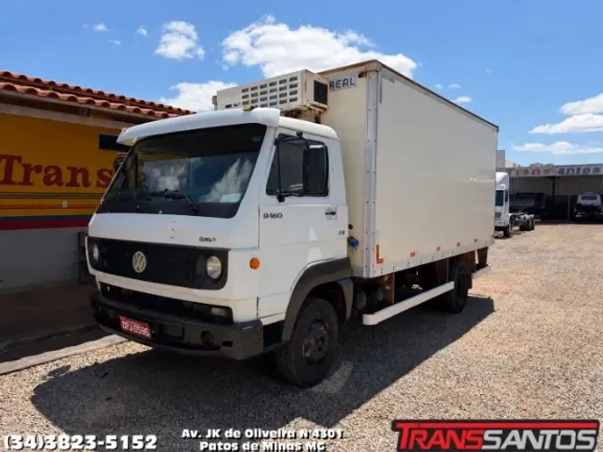 VW 9-160 ano 2012 Baú refrigerado