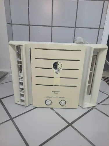 Arcondicionado Springer Midea 9.000btu janela