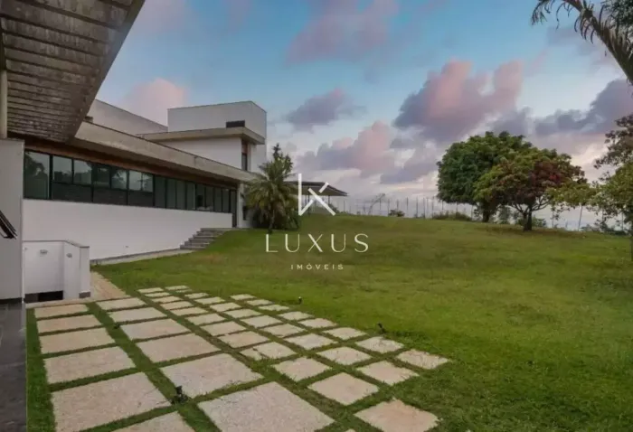 Casa Residencial / Vila Castela
