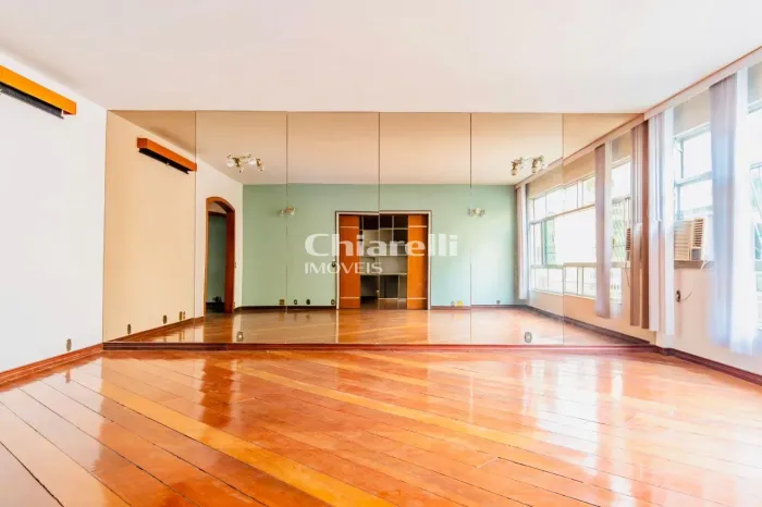 Cobertura duplex na Praia de Icaraí | Chiarelli Imóveis