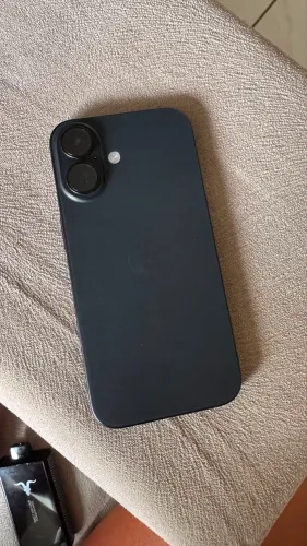 iPhone 16 128gb