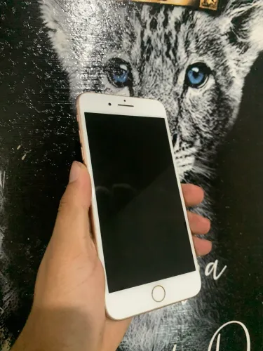 VENDO: iPhone 8 Plus 64 GB (Para Retirada de Peças ou Conserto)
