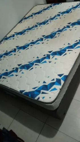 Cama Box Casal Usada