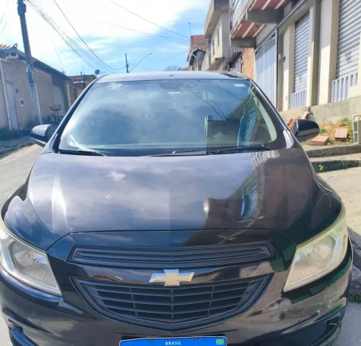 Chevrolet Onix JOY Hatch 1.0 8V Flex Mec. 4P 2018