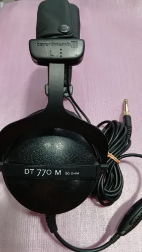Headphones Beyerdynamic DT 770 M