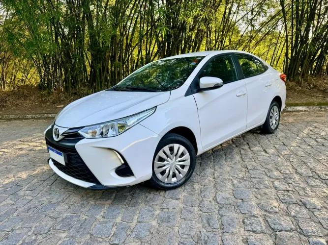 Toyota Yaris XL Sedan 1.5 Flex 16V 4P Aut. 2024