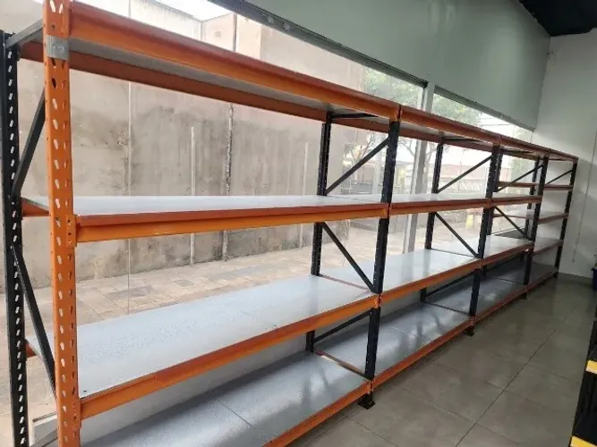 GÔNDOLA COMERCIAL