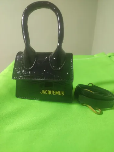 Mini Bolsa Jacquemus Preta