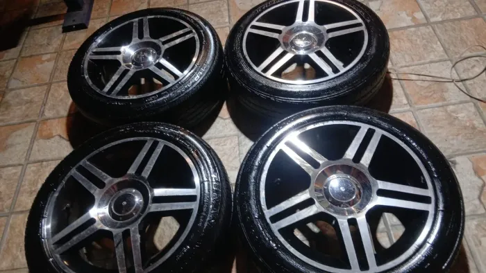 Rodas 16..multifuro x4