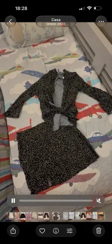 Roupa semi nova 