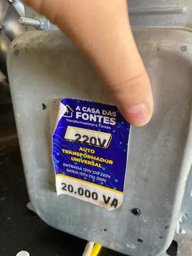 ? Autotransformador Universal 20.000 VA - A Casa das Fontes